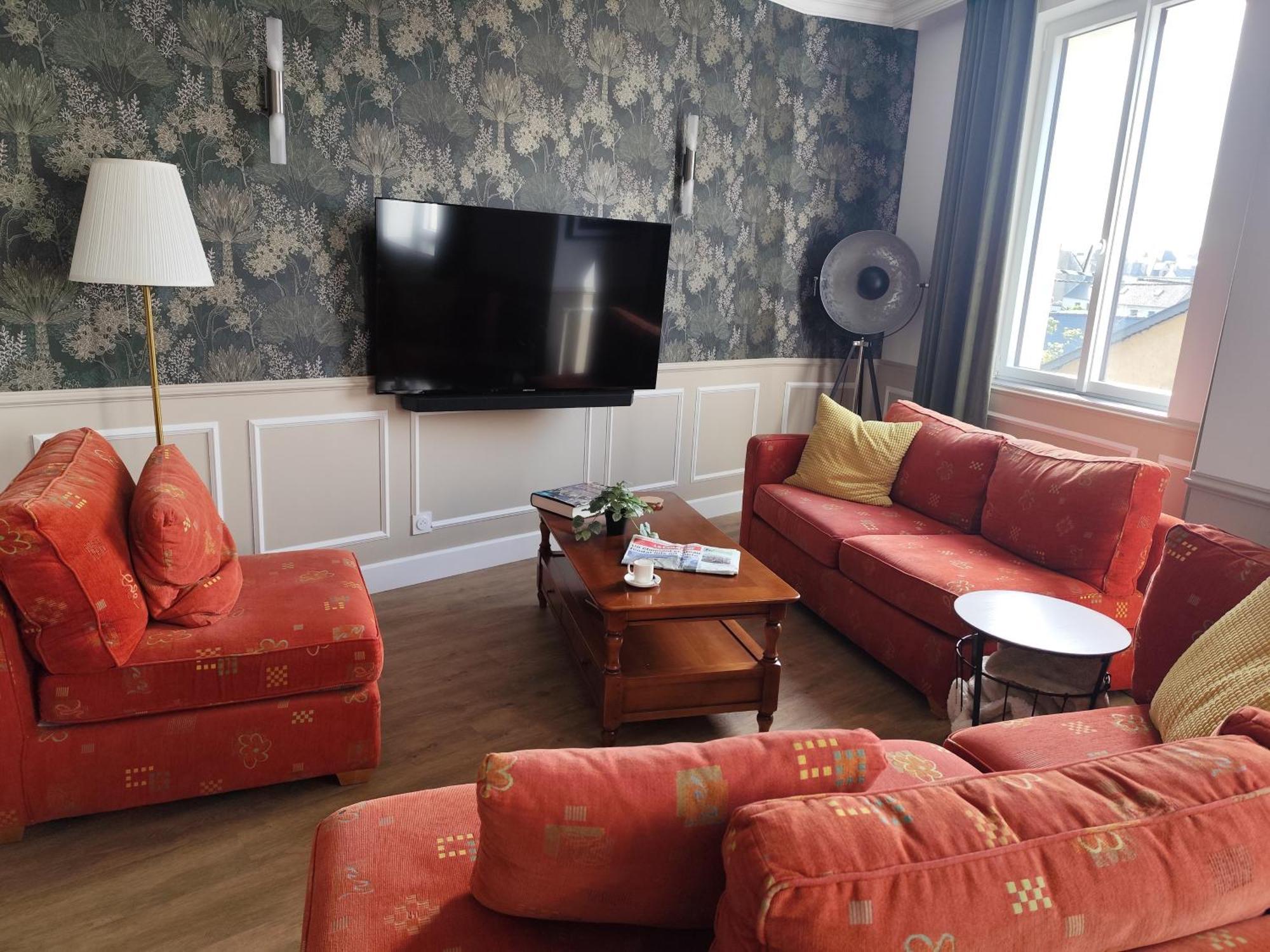 Le Familia Apartment Guer Ngoại thất bức ảnh